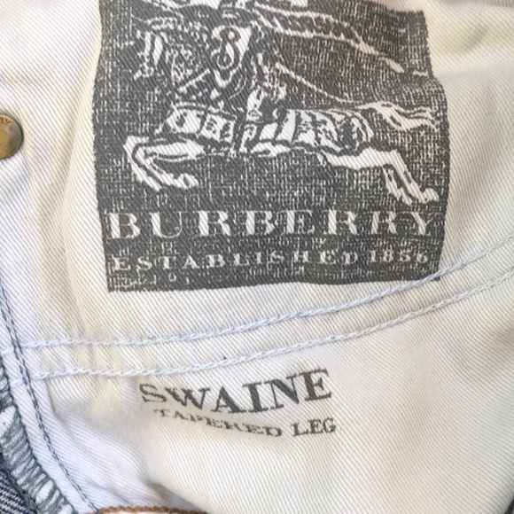 Burberry Dark Blue Four Button Fly Jeans Size 38x34 - Picture 10 of 13